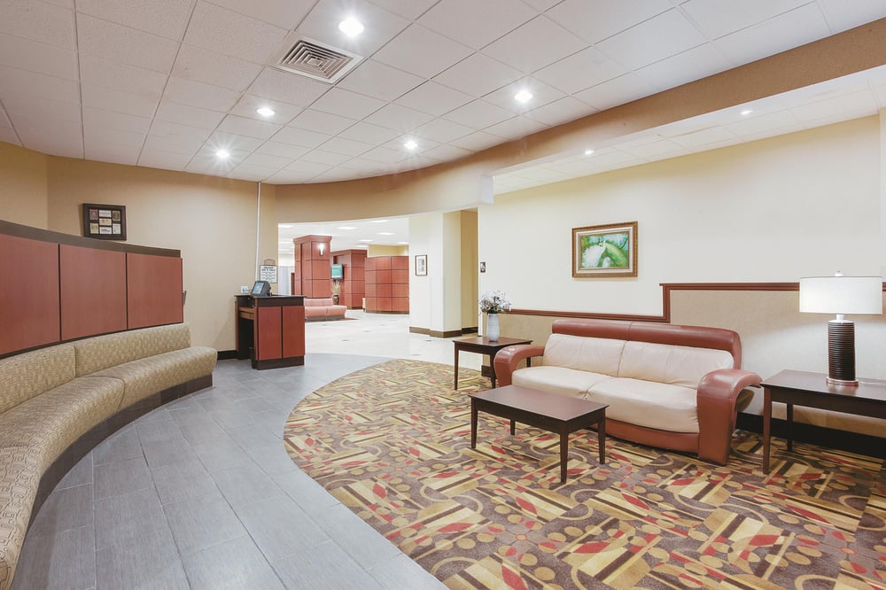 La Quinta Inn Suites Pittsburgh North Mcknight Closed 33 La Quinta Inn Suites Pittsburgh North Mcknight Closed 33 Photos 20 Reviews Hotels 4859 Rd Pa Phone Number Yelp