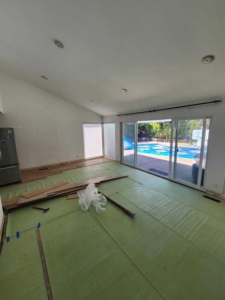 image of business Red White & Blue Construction