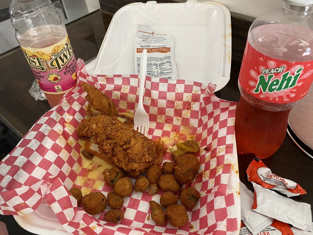 Helen's Hot Chicken