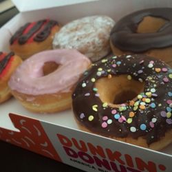 Dunkin Donuts Hoschton Ga Last Updated August 19 Yelp