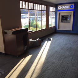 Chase Bank 28 Reviews Banks Credit Unions 4500 Los Feliz Photo Of Chase Bank Los Angeles Ca United States 7 10am