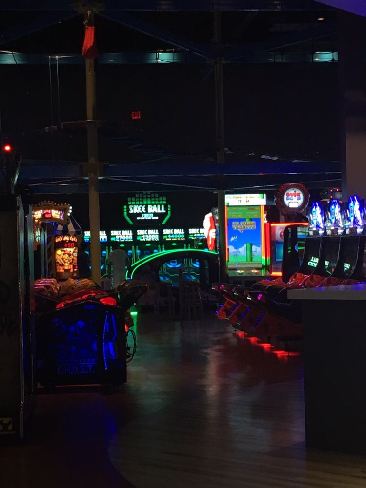 Main Event Entertainment 22 Photos & 23 Reviews Bowling 11950 N