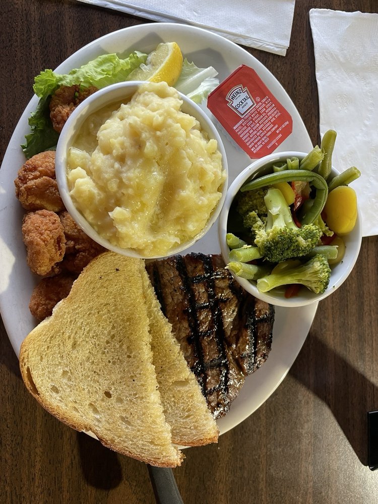 Thompson’s Grill & Market