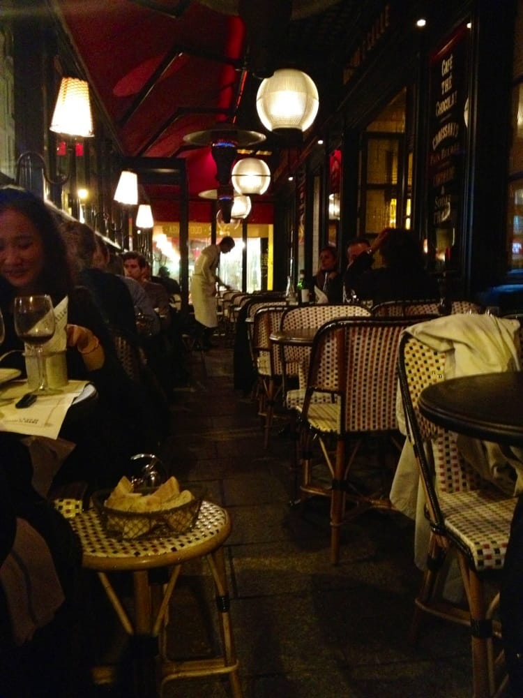 Cafe Central 68 Photos & 78 Reviews Cafes 40 rue Cler, 7ème, Paris, France Restaurant