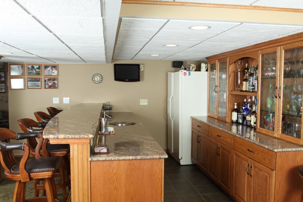 image of business Bedrock Granite Countertops & Tile