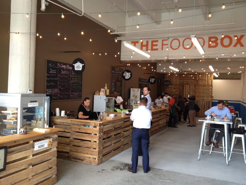 The Food Box Street Vendors 3100 47th Ave, Sunnyside, Long Island