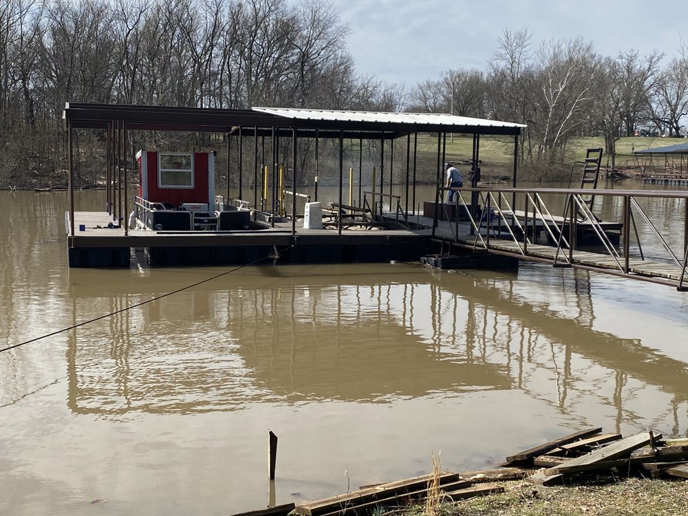 image of business Superior Docks and Lifts