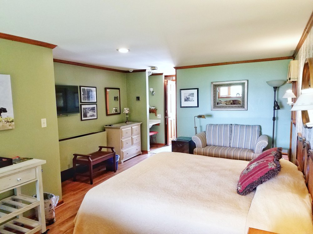 Sandaway Suites & Beach Photo