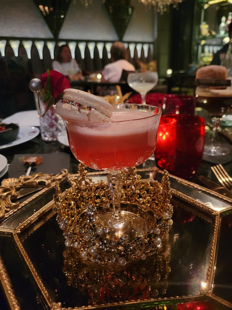Vanderpump a Paris