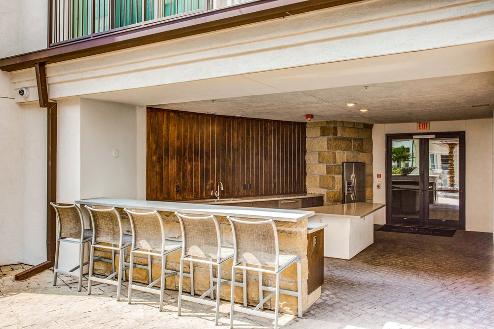 The Monterey by Windsor