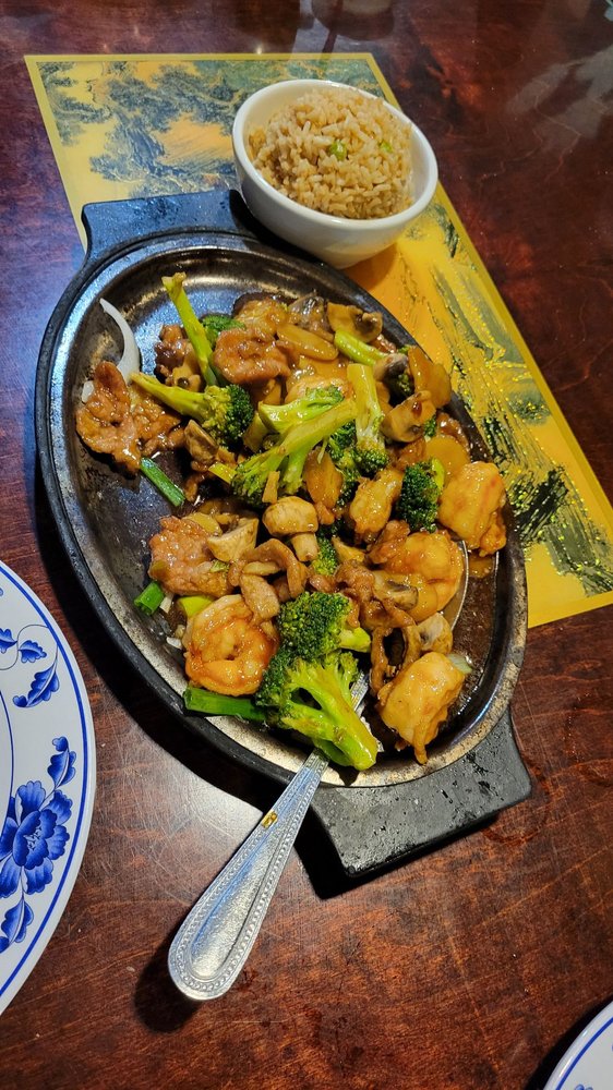 Szechuan Chinese Restaurant