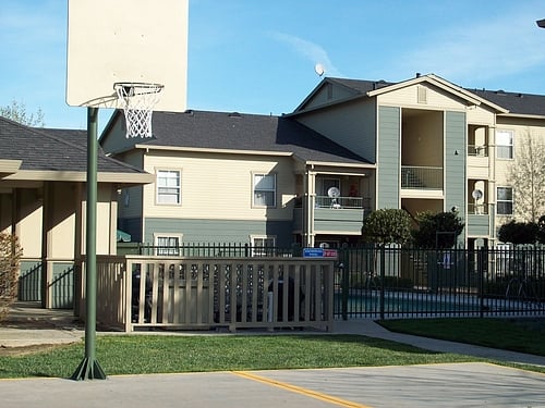 Sycamore Pointe Apartments