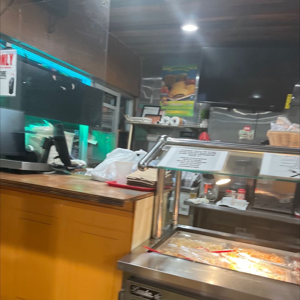 Lees Jamaican American Buffet