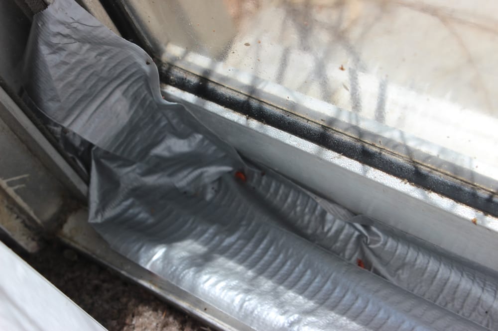 I Had To Duct Tape My Sliding Glass Door On The Inside Seal It Photo Of Windwood Apartments Riverside Ca United States I Had To Duct