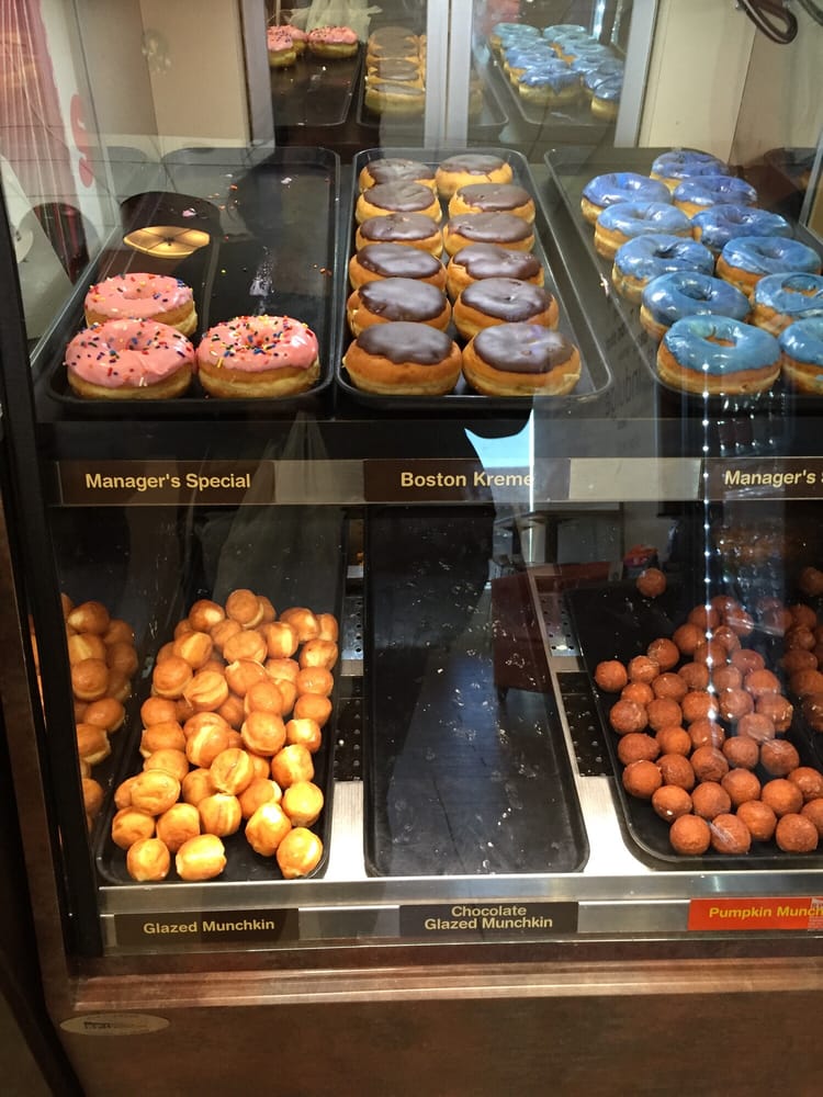 Dunkin Dounts 32 Photos & 48 Reviews Donuts 25472599 S 5600th W