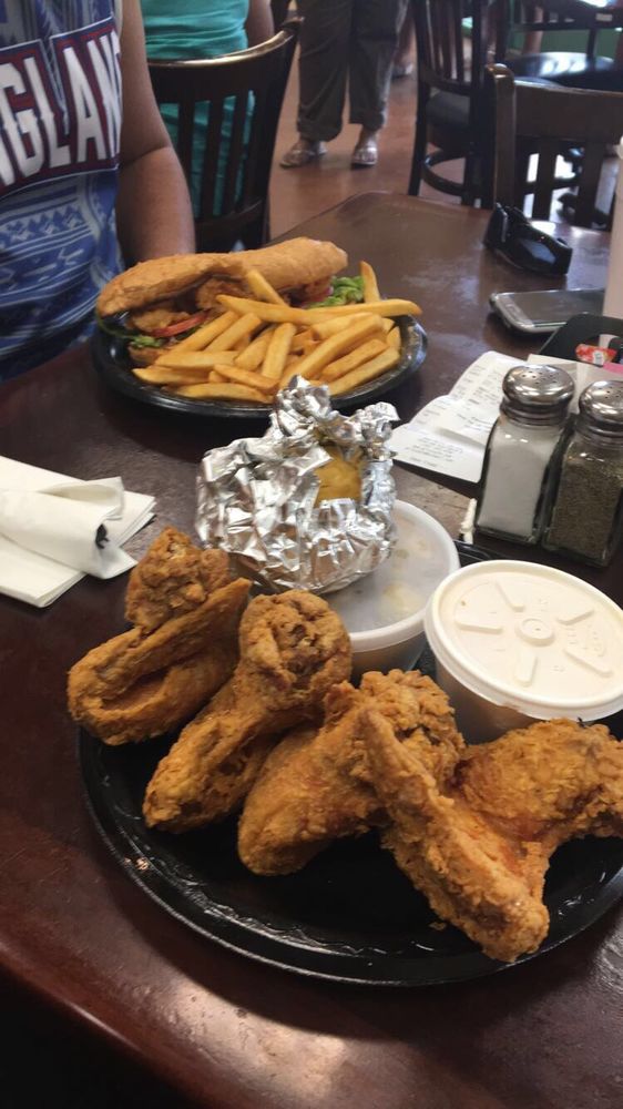 Gritz Cafe 413 Photos & 473 Reviews Soul Food 1911 Stella Lake