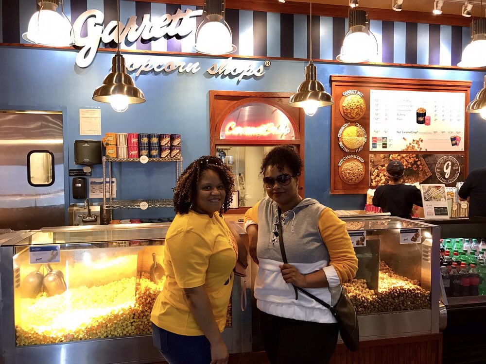 Garrett Popcorn Shops 329 Photos & 238 Reviews Popcorn Shops 3663