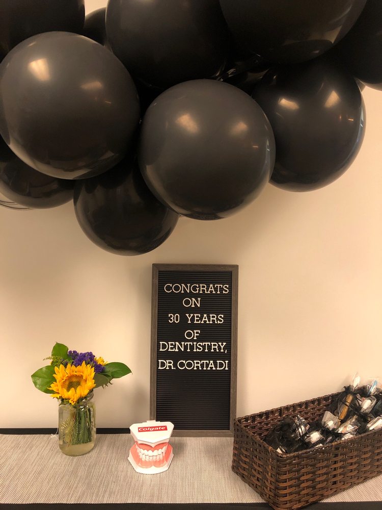 image of business Ablantis Dental