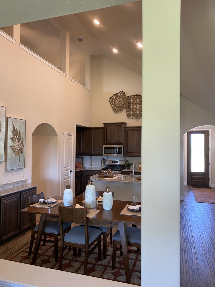 Showcase Painting and Renovation