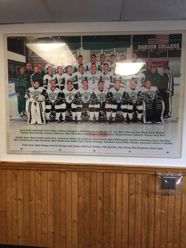 Babson Skating Center 12 Photos Skating Rinks 150 Great Plain Ave