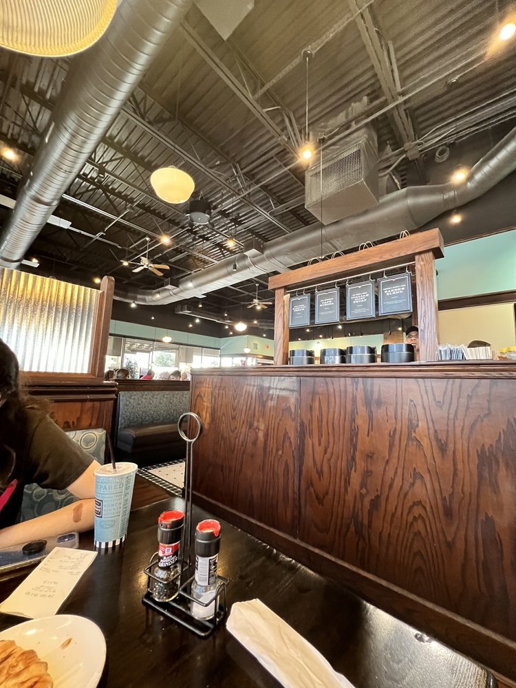 Corner Bakery Cafe