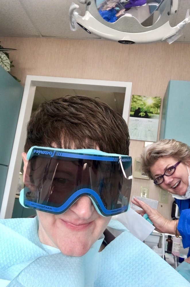 image of business Gordon Huntress, DDS