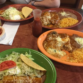 El Gallo Mexican Restaurant 19 Photos 16 Reviews 282 Photo Of El Gallo Mexican Restaurant Sutton Wv United States Special Dinner