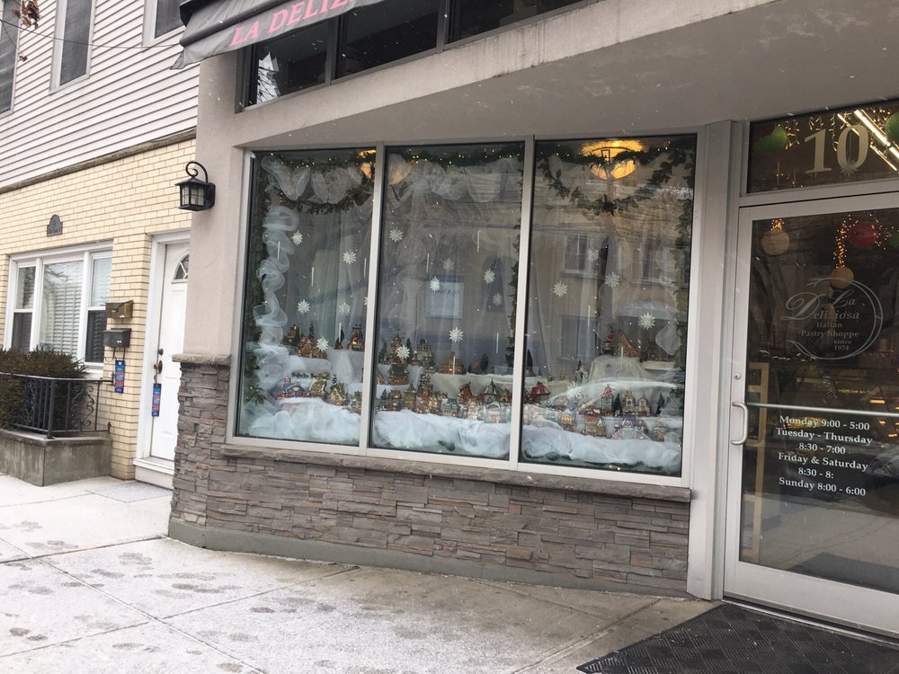 La Deliziosa 39 Photos & 38 Reviews Bakeries 10 Mt Carmel Pl