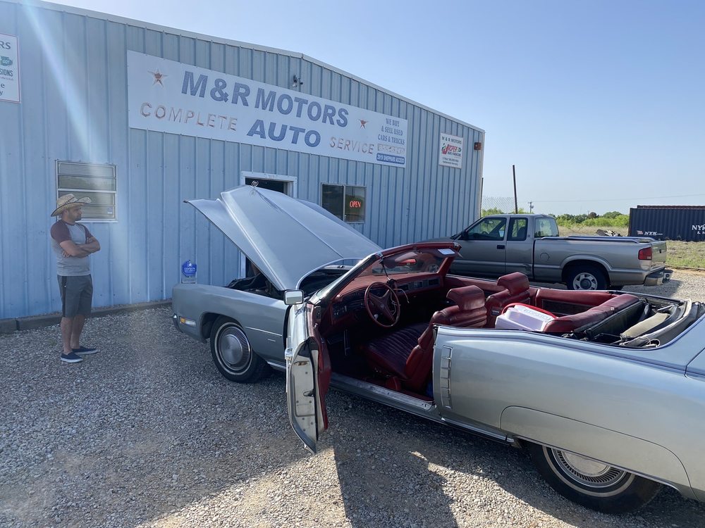 M & R Motors