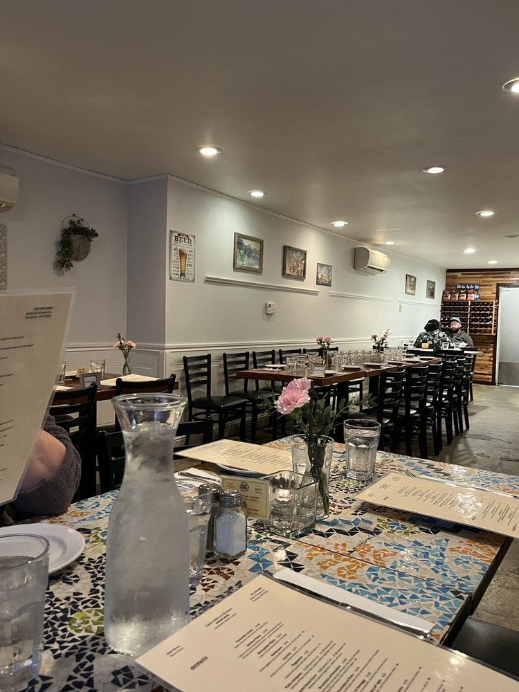 Casa Italia On Division