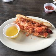 Turk S Restaurant 16 Photos 37 Reviews Seafood 425 Captain Lobster Bisque Was Photo Of Turk S Restaurant West Haven Ct United States