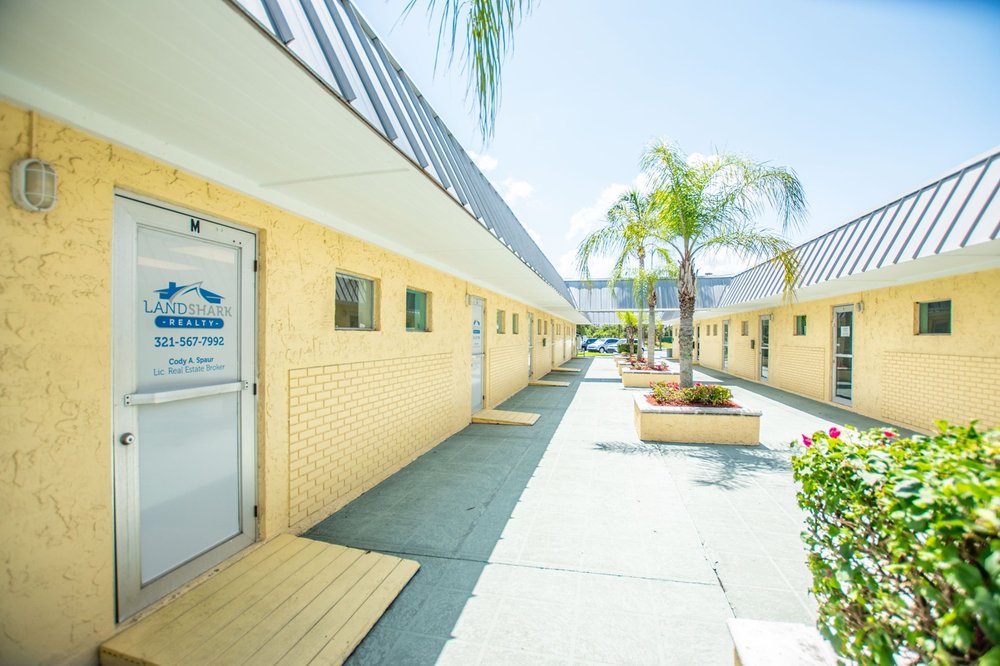 Landshark Realty
