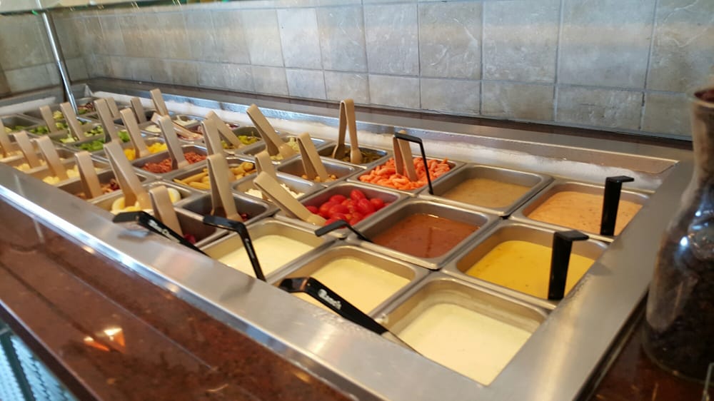 Salad Bar Took This At 1 30 In The Afternoon Its Lunch Time Photo Of Round Table Pleasant Hill Ca United States Salad Bar