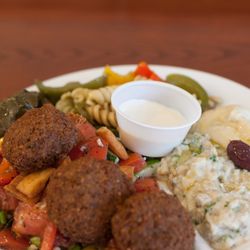 Mediterra Grill Holly Springs Order Food Online 72 Photos 75 Photo Of Mediterra Grill Holly Springs Nc United States