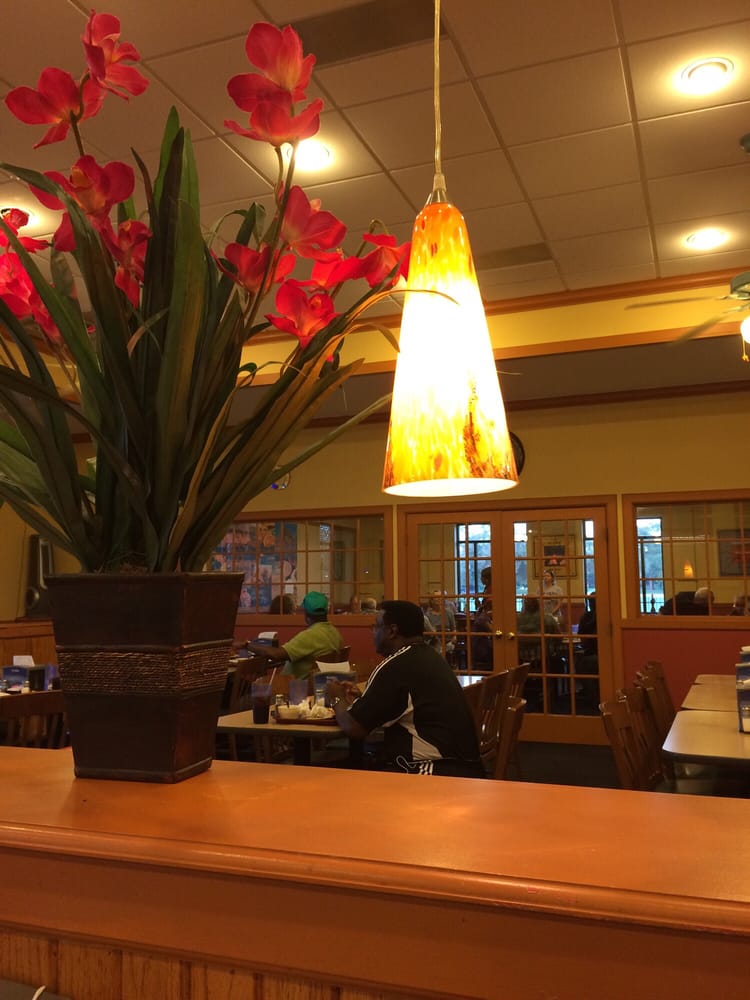 Ourr's Family Dining