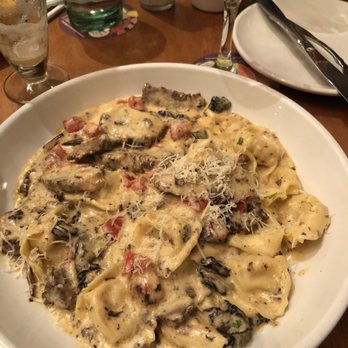 olive garden 281 olive garden italian restaurant 176 photos 281 reviews italian 27003 mcbean pkwy santa olive garden 281 olive garden italian restaurant 176 photos 281 reviews italian 27003 mcbean pkwy santa