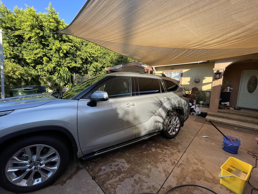 Straw Hat Mobile Auto Detailing