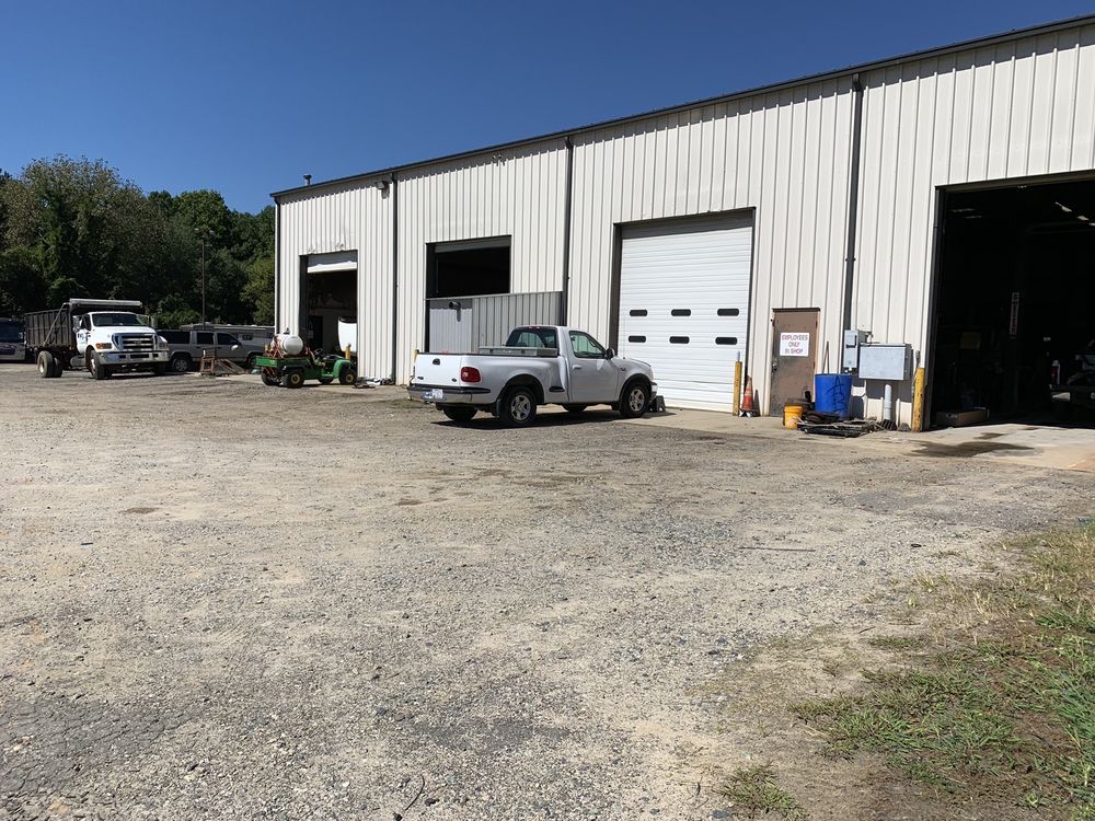 Triangle Auto & Truck Repair