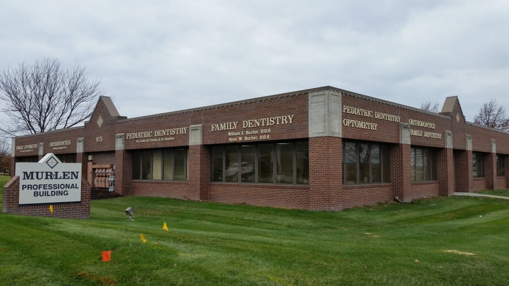 image of business Ryan W Bucher, DDS