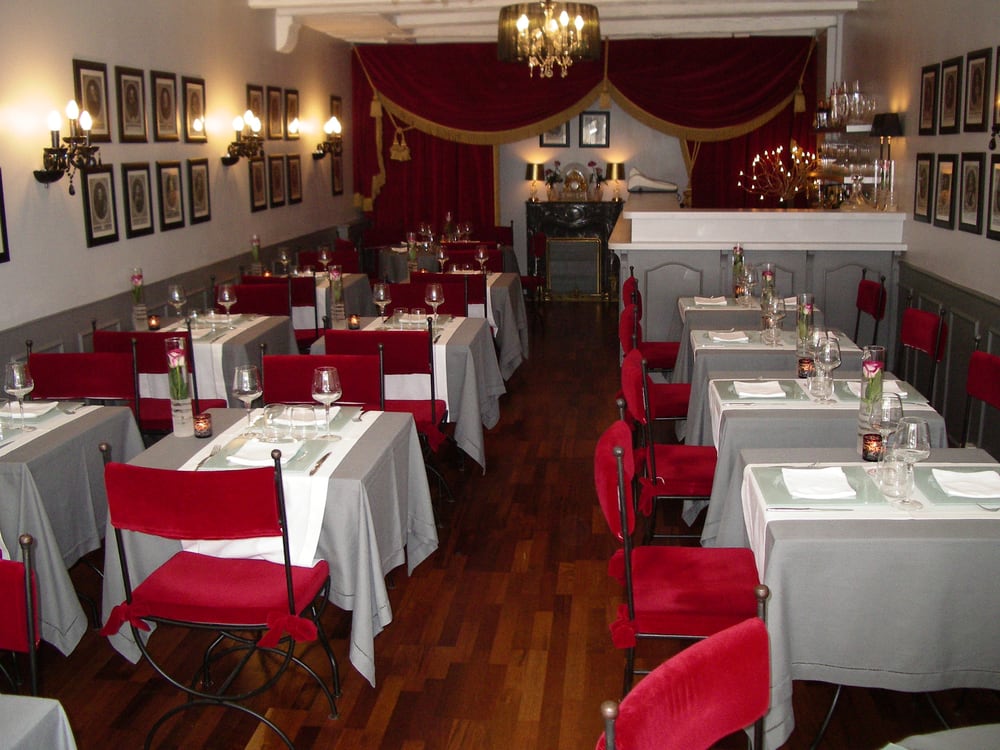 Le Rideau Rouge - 19 Reviews - French - 38 Rue de la scellerie ... Le Rideau Rouge - 19 Reviews - French - 38 Rue de la scellerie ...