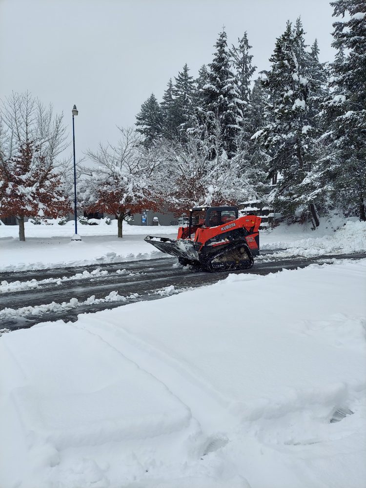 Hansen's Dirt Movers