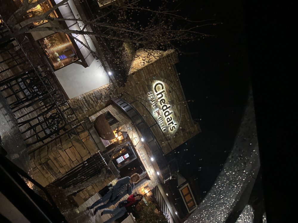 Cheddar's Scratch Kitchen