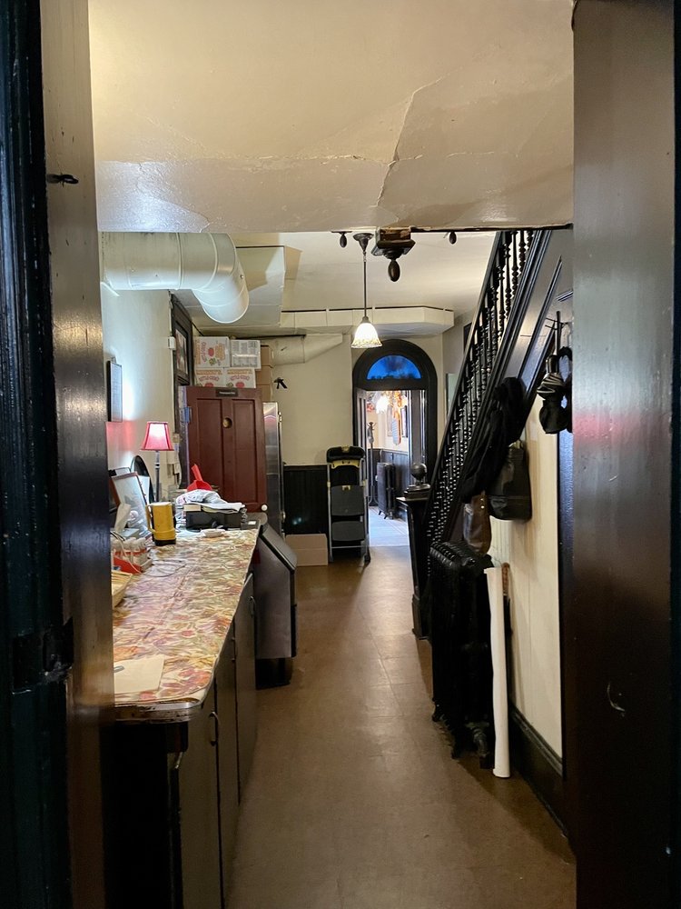 Shank's Tavern