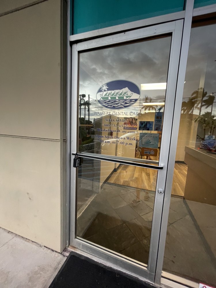 image of business Waialae Dental Care