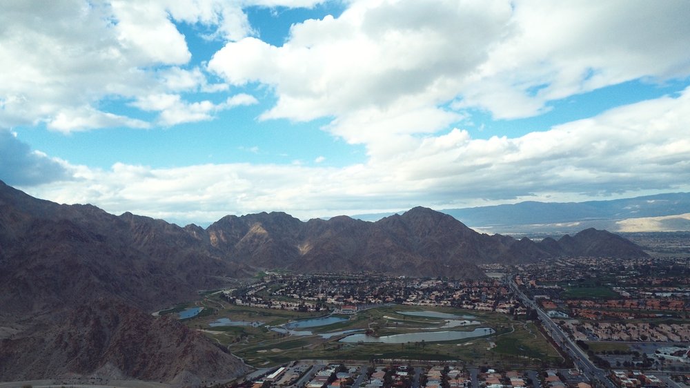 La Quinta Liquor & Deli