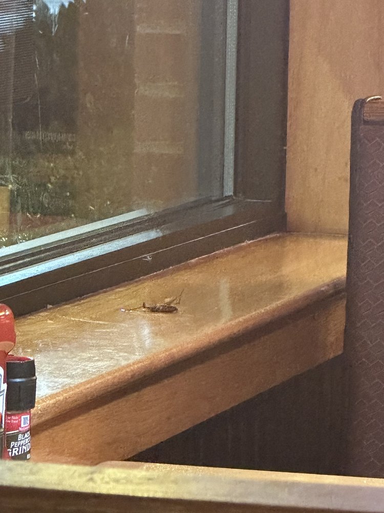 Applebee's Grill + Bar