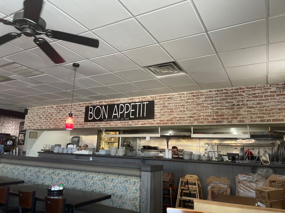 Napoli's Rowlett