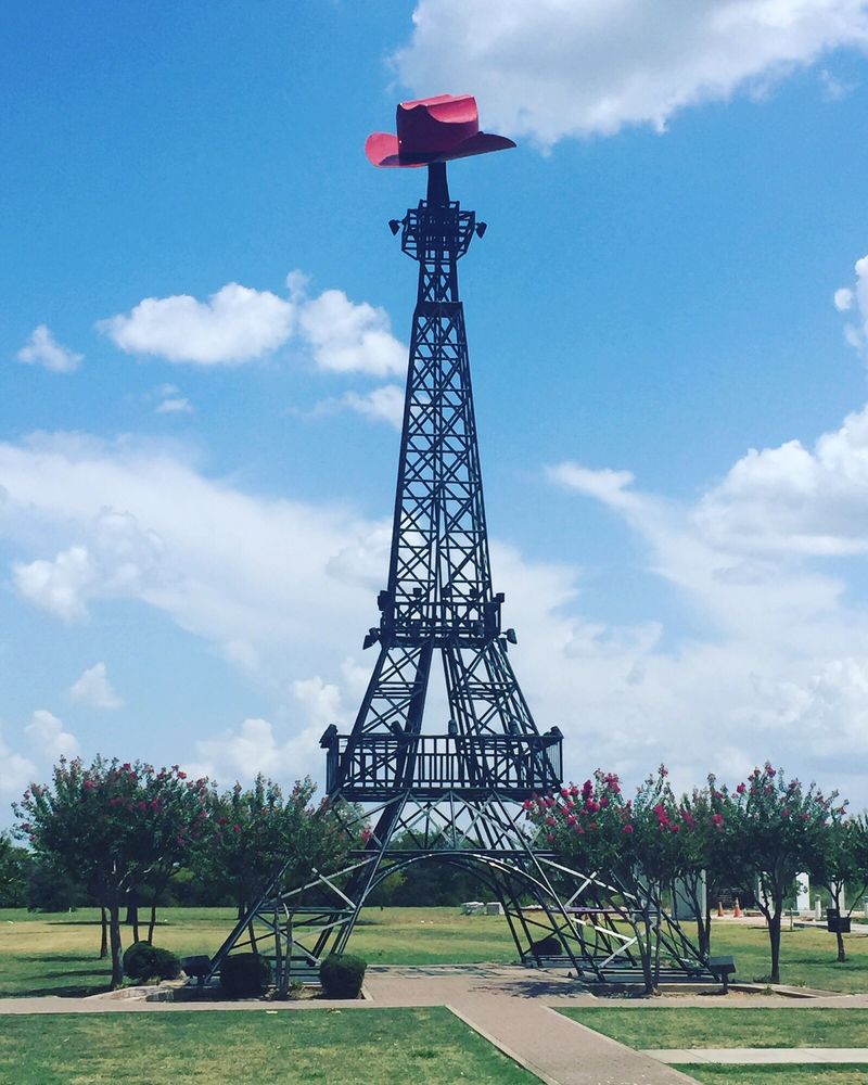 Eiffel Tower 12 Photos Landmarks & Historical Buildings 2025 S