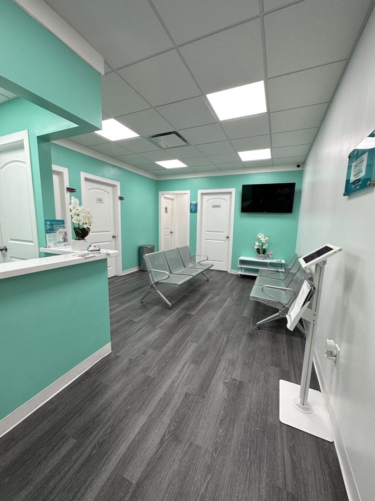 image of business Tu Clinica Hispana Familiar Coit