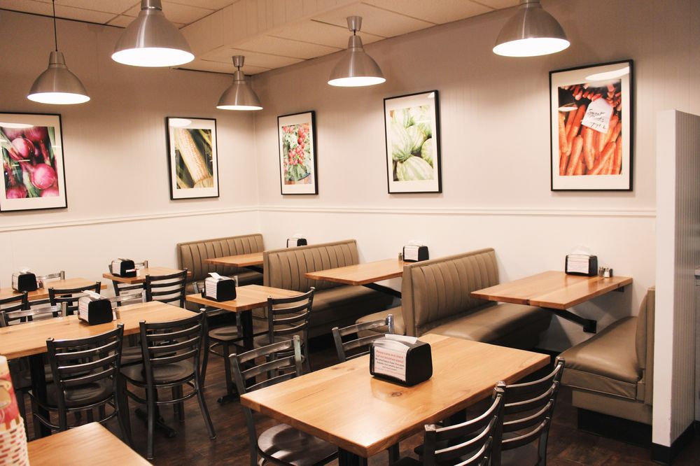 Albie's Fresh Burgers and Crab Cakes